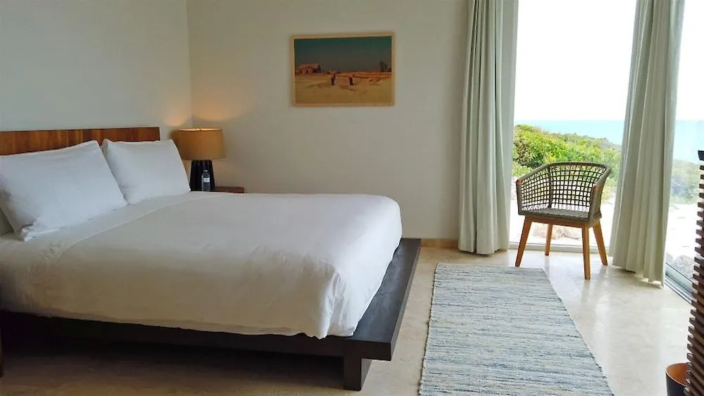 Sailrock Resort Cockburn Harbour